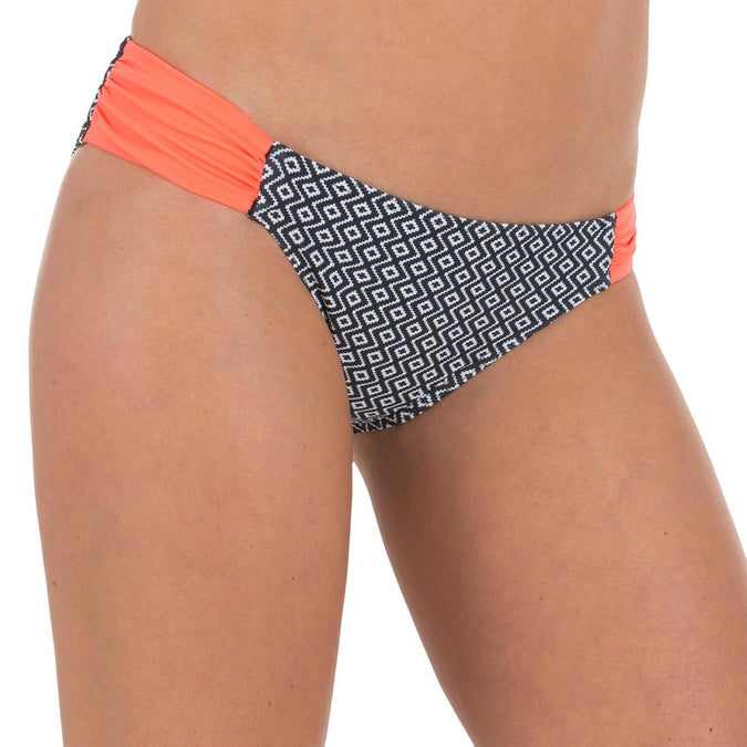 





Niki Women's Surf Briefs with Elasticated Sides - Bama - Decathlon Ghana, photo 1 of 10