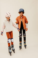 Product thumbnail 8 of 23